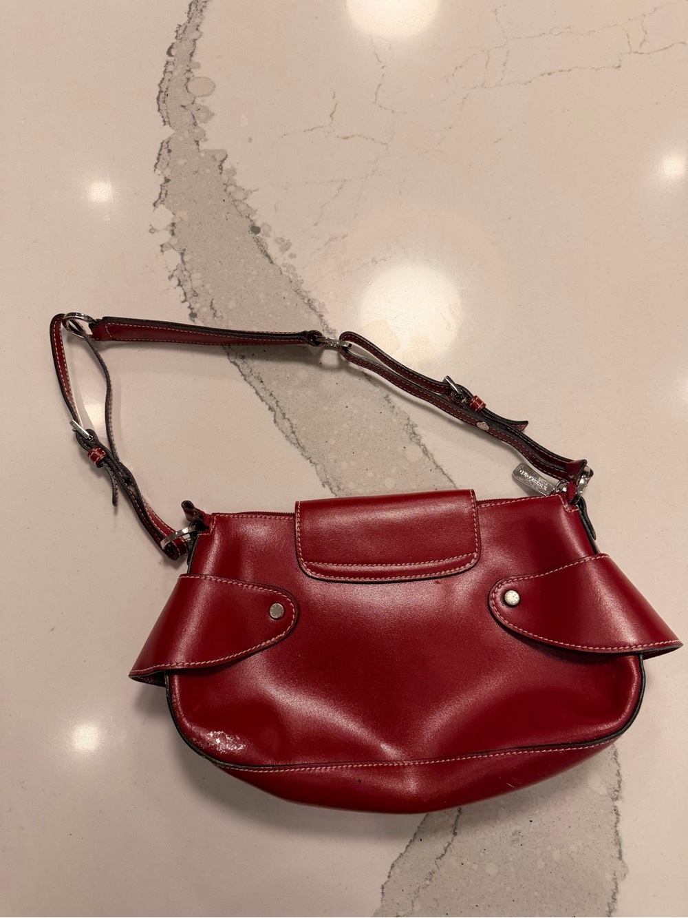 Red Leather Shoulder Bag - Stylish Women’s Crossbody